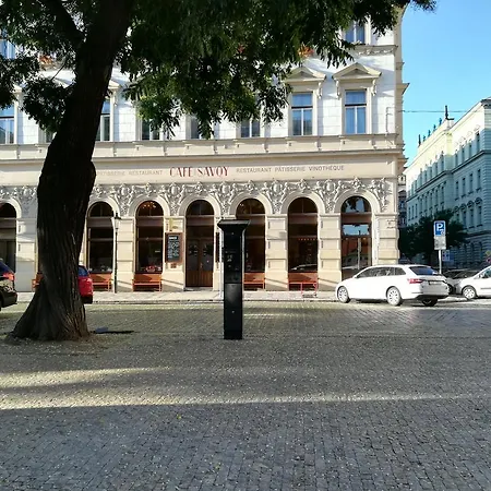 Daire Kinsky Park View Prag